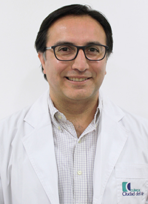 Foto del doctor Alejandro Peña