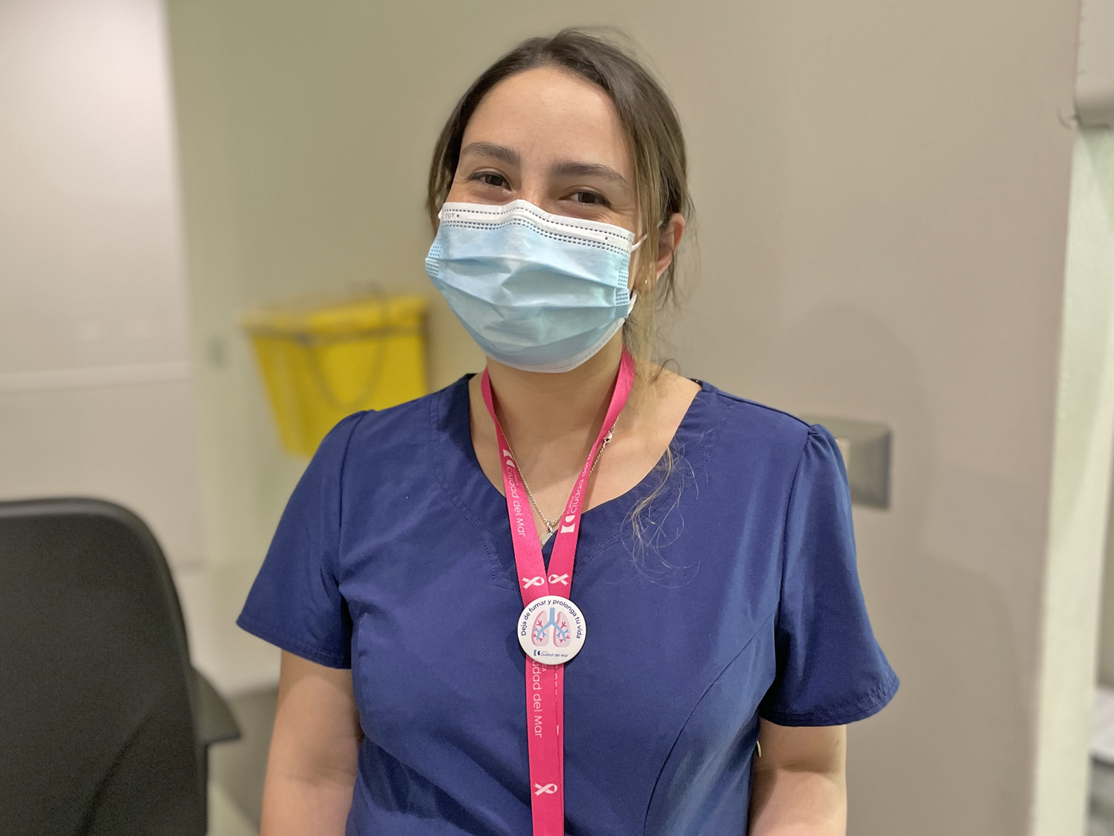 Equipo médico, concientización para dejar de fumar