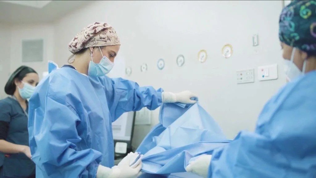 Primer procuramiento de piel de donante vivo en Clínica Dávila Vespucio