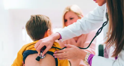 Campaña extensión de horario consulta pediátrica