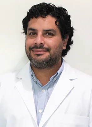 Dr. Carlos Andrés Agüero Luengo