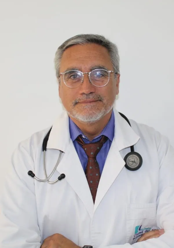 Dr. Cristian González Collao
