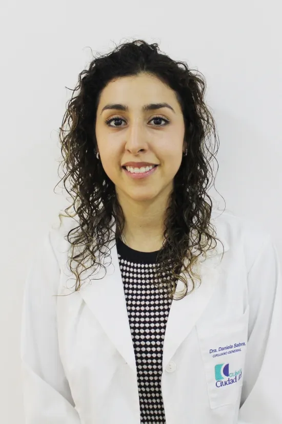 Dra. Daniela Sabra Jara