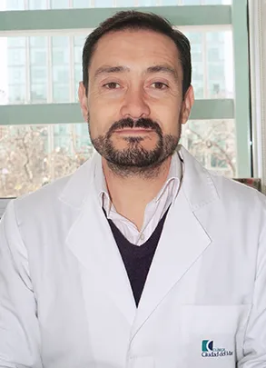 Dr. Jorge Muñoz Caces