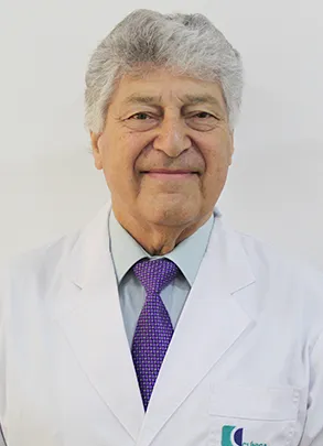 Dr. Oscar Santis Latorre