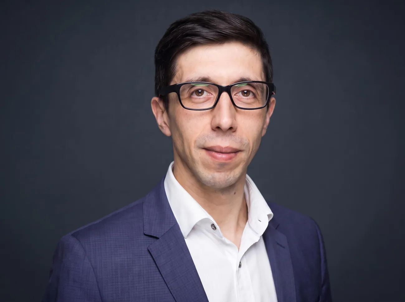 Dr. Felipe Constanzo Navarrete