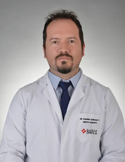 Dr. González Vivar Rodrigo