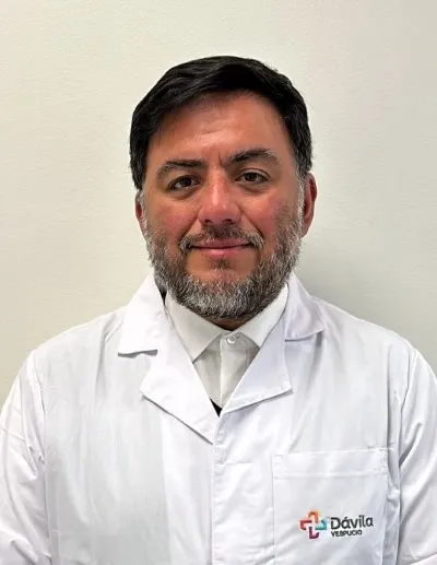 Dr. Martínez Ordenes José