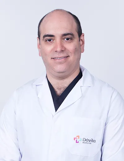 Dr. Valdebenito Tepper Martin Anibal