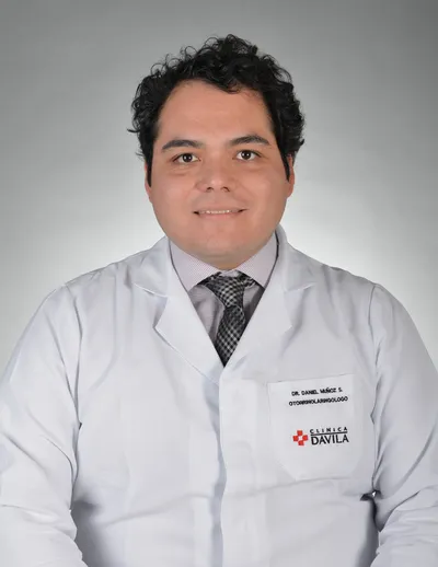 Dr. Muñoz Saavedra Daniel