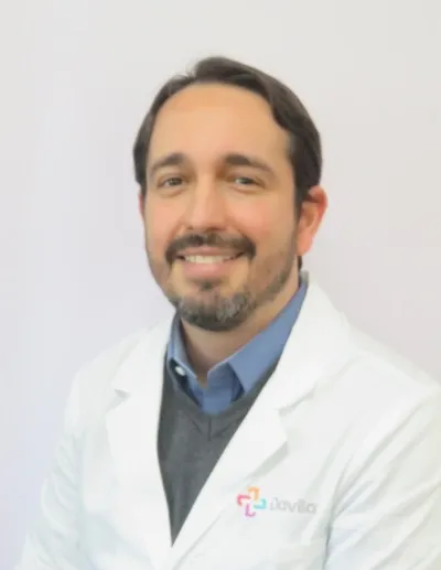 Dr. Islas Orellana Nelson