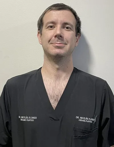 Dr. Flores Molteldo Nicolás