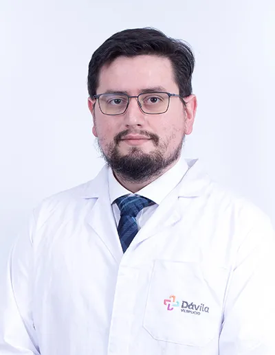 Dr. Poblete Llorente Andres Hernan