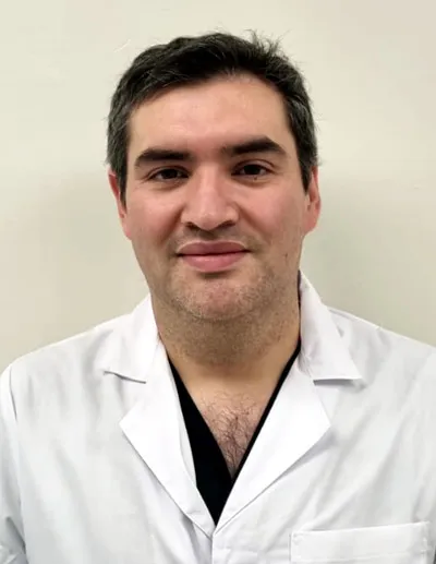 Dr. Valencia Pino Felipe Ariel