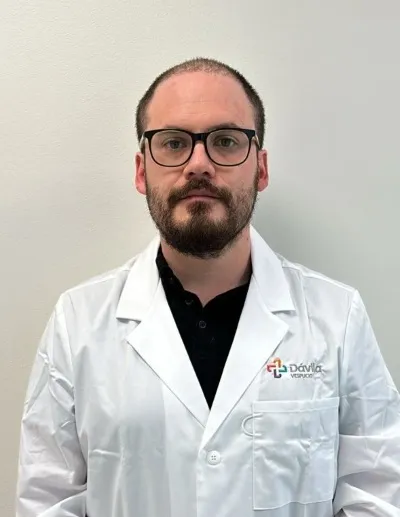 Dr. Zavala Mena Mario
