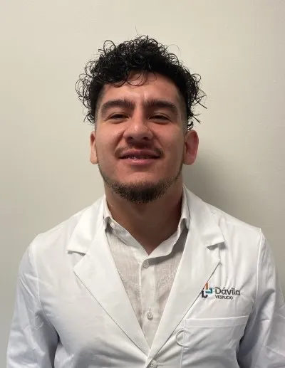 Dr. Riquelme Rodríguez Hernán