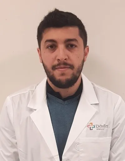 Dr. Vallejos Gajardo Lucas