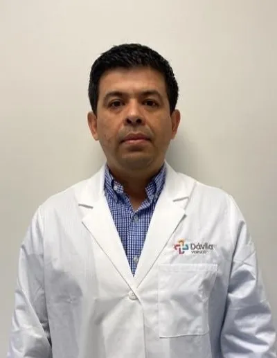 Dr. Betancourt Molano Jair