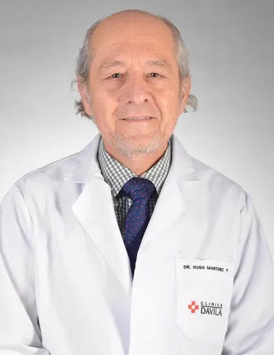 Dr. Martínez Plummer Hugo