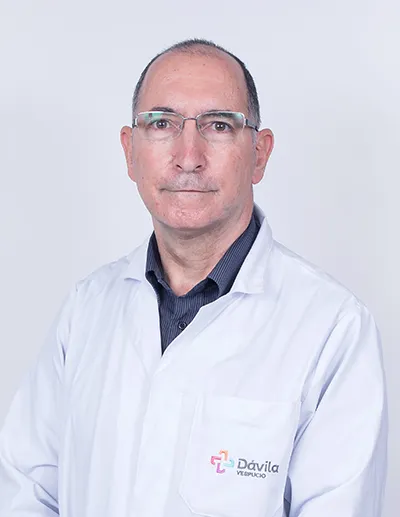 Dr. García Adad Mario Ronny