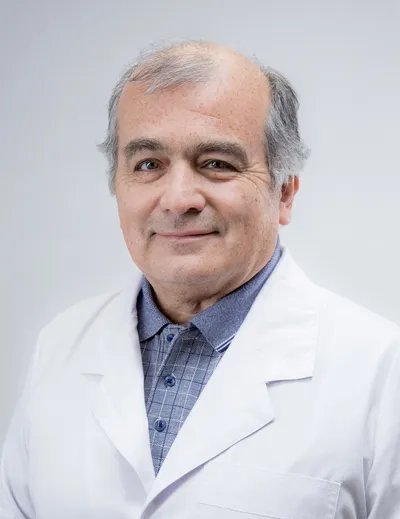 Dr. Ponce Martínez Juan Carlos