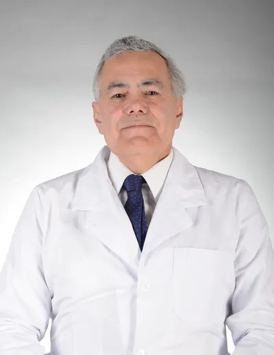 Dr. Navarrete Maldonado Carlos
