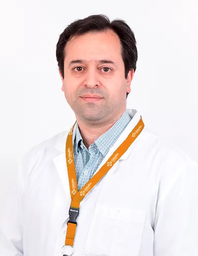 Dr. Valenzuela Favre German Andres