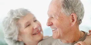 Cuidemos a los abuelitos