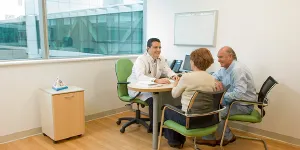 Chequeos médicos y coordinación de exámenes