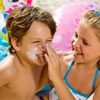 Aprenda a cuidar su piel de los rayos UV