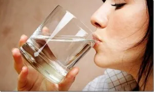 Consumo de fibra y agua: claves para una correcta digestión