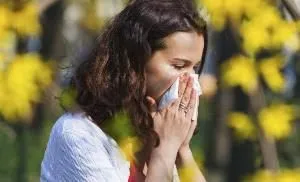 Alergias primaverales: Consejos para proteger los ojos y la molestia ocular