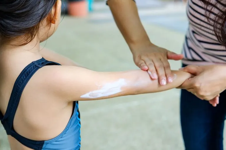 ¿Cómo cuidar la piel de los niños?